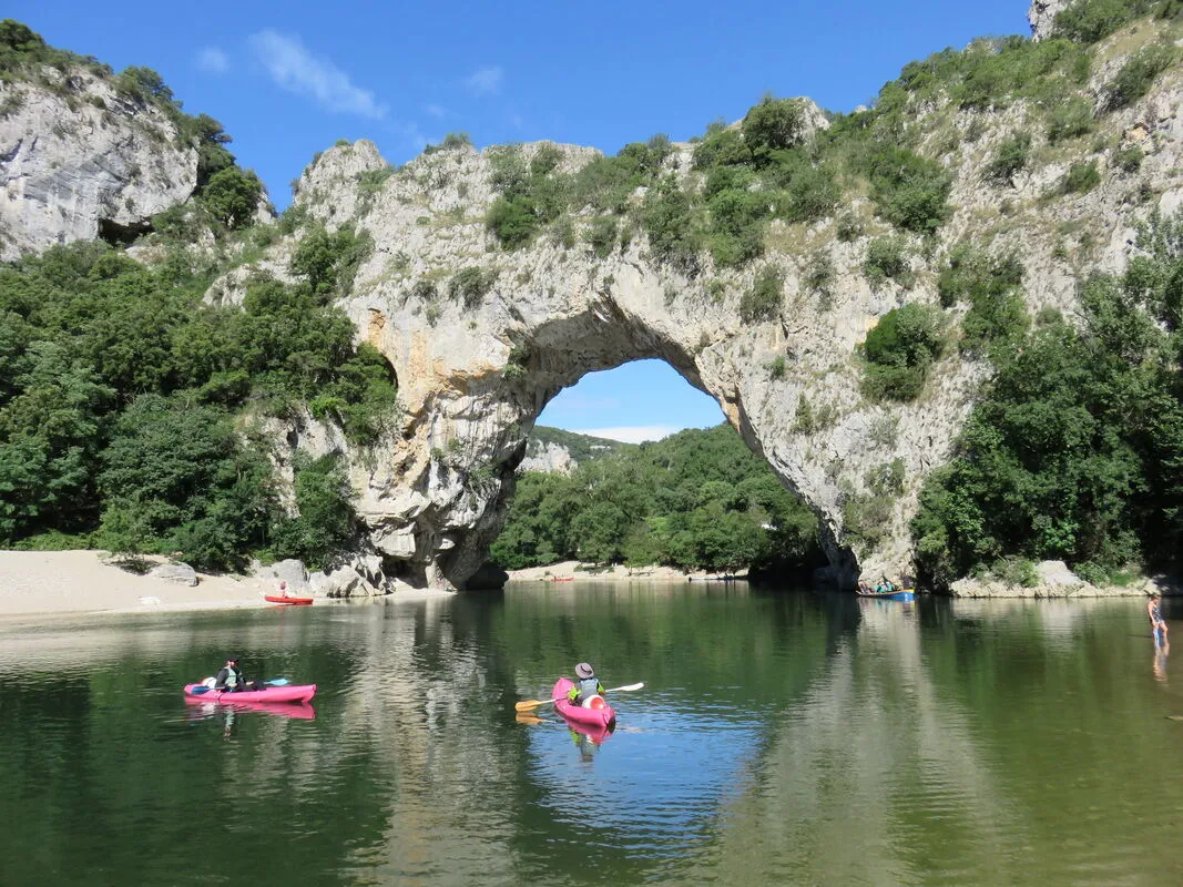 Les Gorges de l'Ardeche a Velo
