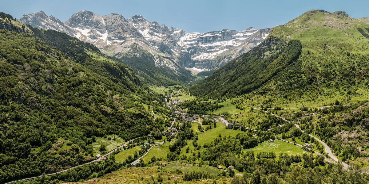 Parc National des Pyrenees : Gavarnie et les Cirques