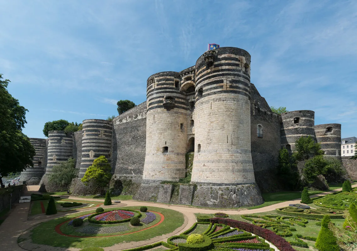 Châteaux de la Loire à vélo : Angers → Chinon
