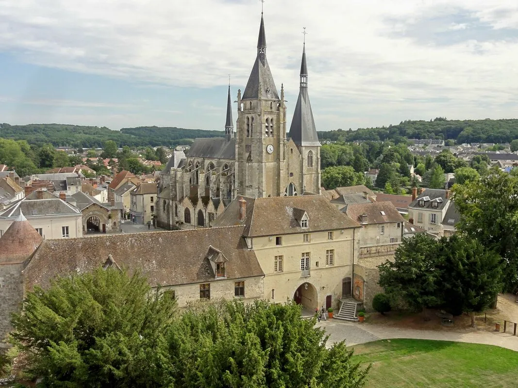 Essonne : Dourdan, Milly-la-Forêt et les Trésors du Hurepoix