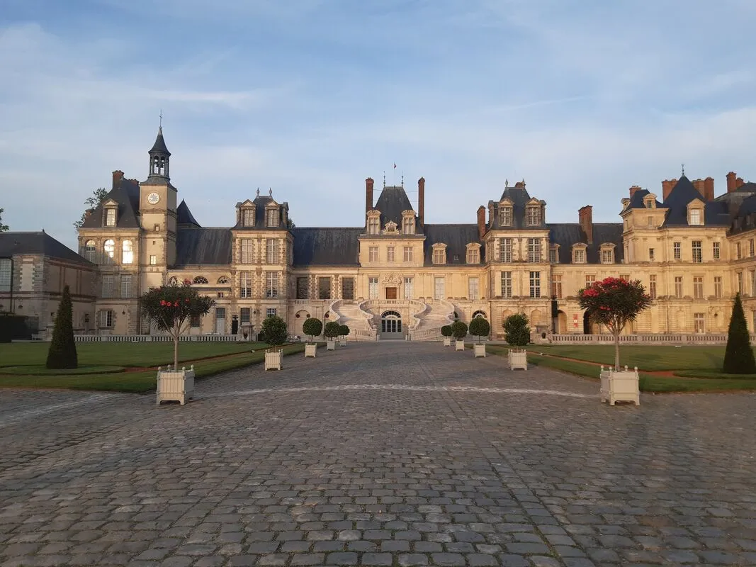 Seine-et-Marne : De Fontainebleau à Provins, Trésors d'Île-de-France